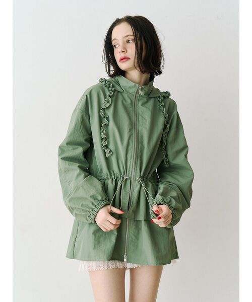 jouetie（ジュエティ）の「フリルマウンテンブルゾン フード付き（ナイロンジャケット・レディース・アイボリー/カーキ/ブラック・MEDIUM）」の8枚目の写真