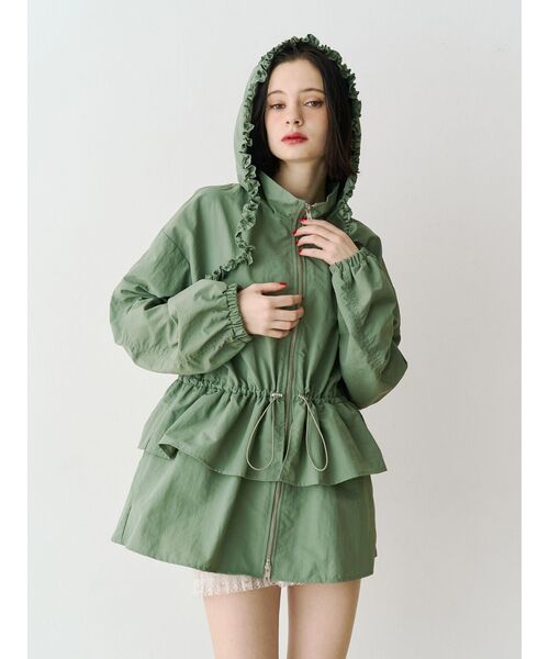 jouetie（ジュエティ）の「フリルマウンテンブルゾン フード付き（ナイロンジャケット・レディース・アイボリー/カーキ/ブラック・MEDIUM）」の9枚目の写真