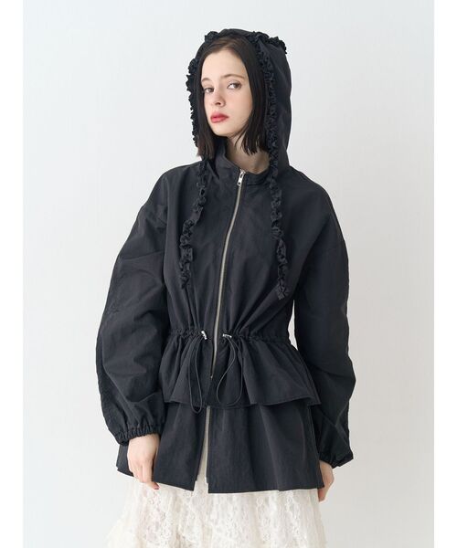 jouetie（ジュエティ）の「フリルマウンテンブルゾン フード付き（ナイロンジャケット・レディース・アイボリー/カーキ/ブラック・MEDIUM）」の13枚目の写真