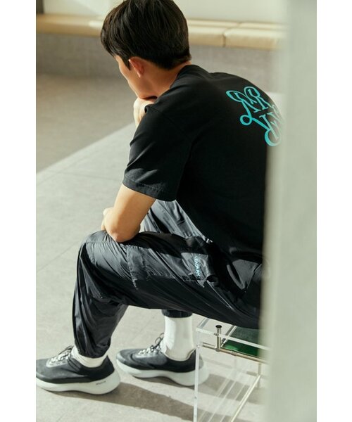 LEADRAW（リドロウ）の「ニューロゴ 半袖Tシャツ _ ブラック（Tシャツ/カットソー・メンズ・その他・L/XL/M）」の4枚目の写真
