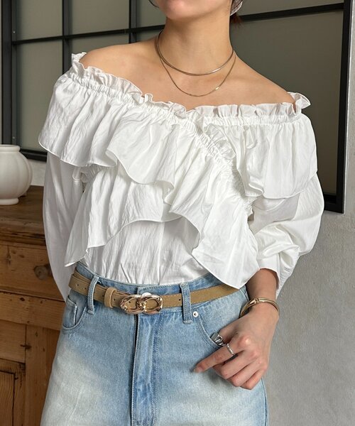 Thevon（ゼボン）の「クロスフリルブラウス（シャツ/ブラウス・レディース・サックスブルー/オフホワイト/ブラック・FREE）」の9枚目の写真