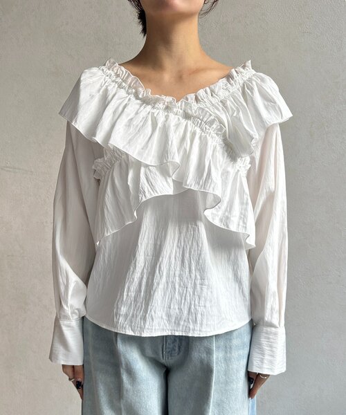 Thevon（ゼボン）の「クロスフリルブラウス（シャツ/ブラウス・レディース・サックスブルー/オフホワイト/ブラック・FREE）」の15枚目の写真