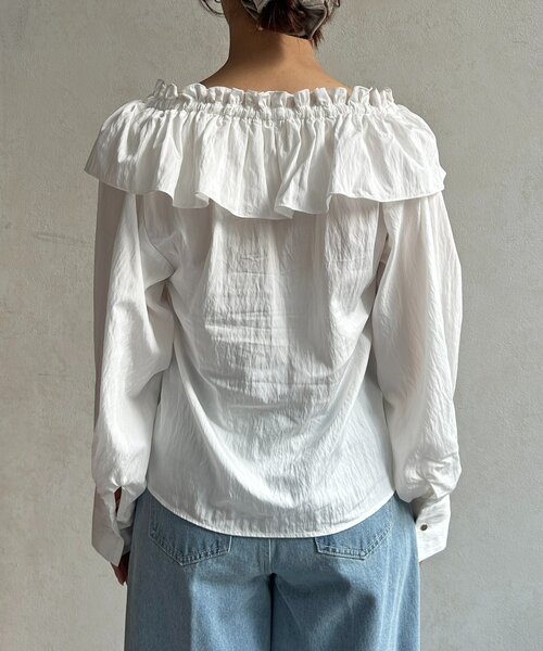 Thevon（ゼボン）の「クロスフリルブラウス（シャツ/ブラウス・レディース・サックスブルー/オフホワイト/ブラック・FREE）」の18枚目の写真