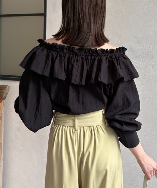 Thevon（ゼボン）の「クロスフリルブラウス（シャツ/ブラウス・レディース・サックスブルー/オフホワイト/ブラック・FREE）」の22枚目の写真