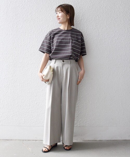SHIPS any(シップス エニィ)の「SHIPS any:〈洗濯機可能〉マルチボーダー ワイド TEE(Tシャツ/カットソー・レディース・オフホワイト/チャコールグレー/グリーン・ONE SIZE)」の12枚目の写真