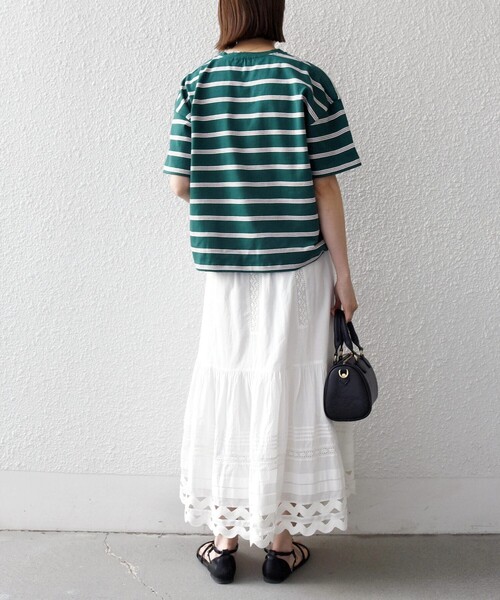 SHIPS any(シップス エニィ)の「SHIPS any:〈洗濯機可能〉マルチボーダー ワイド TEE(Tシャツ/カットソー・レディース・オフホワイト/チャコールグレー/グリーン・ONE SIZE)」の21枚目の写真