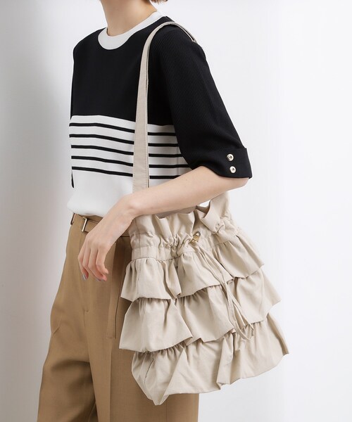 grove（グローブ）の「【撥水】ティアードドロストショルダー（ショルダーバッグ・レディース・ダークグレー/ブラック/ナチュラル・00）」の3枚目の写真