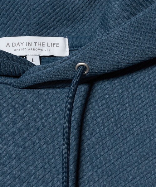 A DAY IN THE LIFE UNITED ARROWS(アデイインザライフユナイテッドアローズ)の「バウンシー ツイル ジャガード パーカー<A DAY IN THE LIFE>(パーカー・メンズ・ブラック/ライトグレー/コバルトブルー・L/M)」の9枚目の写真