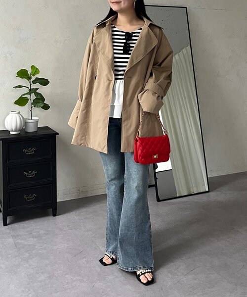 prose verse（プロズヴェール）の「バックギャザーミドル丈Aライントレンチコート（トレンチコート・レディース・ベージュ・LARGE/MEDIUM/SMALL）」の14枚目の写真