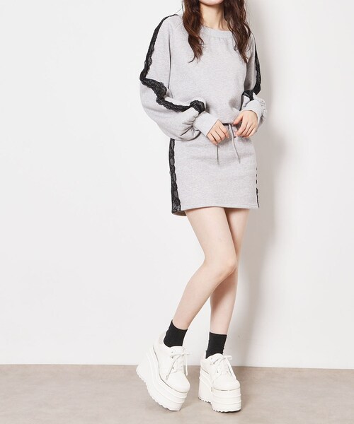 ESPERANZA(エスペランサ)の「超厚底ボリュームスニーカー(スニーカー・レディース・ブラック/ホワイト・M/S/LL/L)」の4枚目の写真