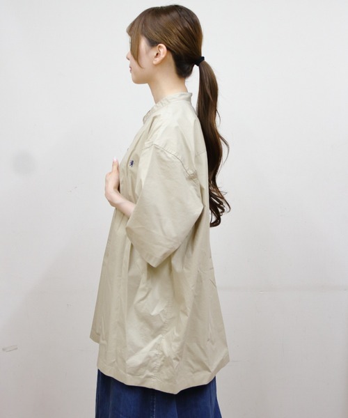 GYMPHLEX(ジムフレックス)の「Gymphlex/ジムフレックス バンドカラーショートスリーブシャツ BAND COLLAR SHORTSLEEVE SHIRT GY-B0371 TTO(シャツ/ブラウス・メンズ・ベージュ/サックスブルー・M/L)」の6枚目の写真