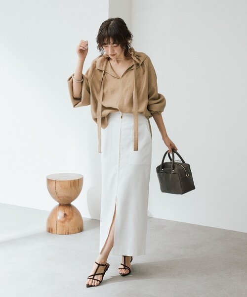 RIVE DROITE（リヴドロワ）の「予約【ウオッシャブル/多機能】フロントZIPタイトスカート（スカート・レディース・カーキ/ブラウン/オフホワイト・36/38）」の4枚目の写真