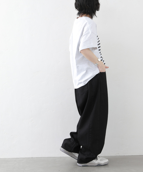 JOURNAL STANDARD LUXE（ジャーナルスタンダード　ラックス）の「11OZデニム スウィッチパンツ（001/010）（デニムパンツ・レディース・ブラック/ホワイト・SMALL/MEDIUM）」の4枚目の写真