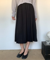 ロングプリーツスカート