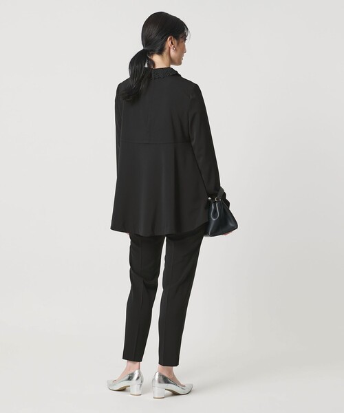 UNITED ARROWS（ユナイテッドアローズ）の「FEEL CLEAN 2WAY ブラウス ‐防しわ ストレッチ UVカット‐（シャツ/ブラウス・レディース・ブラック/ネイビー・38/36）」の13枚目の写真