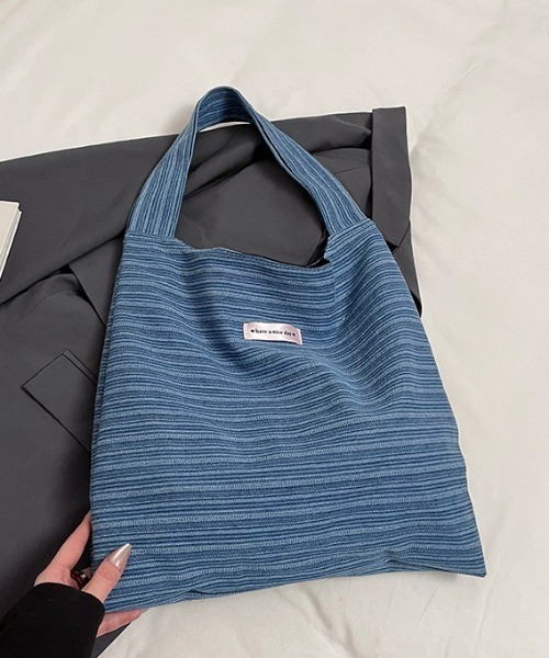 REBALANCE(リバランス)の「ショルダーバッグ(ショルダーバッグ・レディース・A/B・ONE SIZE)」の4枚目の写真