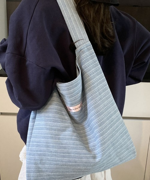 REBALANCE(リバランス)の「ショルダーバッグ(ショルダーバッグ・レディース・A/B・ONE SIZE)」の12枚目の写真