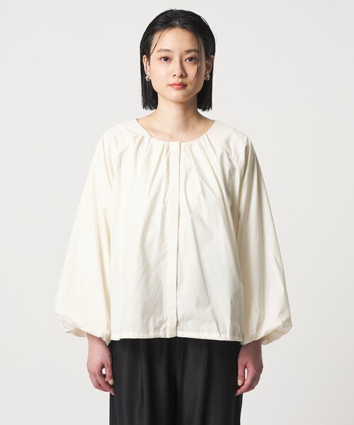 A DAY IN THE LIFE UNITED ARROWS(アデイインザライフユナイテッドアローズ)の「ギャザー バルーンスリーブ ブラウス <A DAY IN THE LIFE>(シャツ/ブラウス・レディース・ダークグレー/モカ/オフホワイト・FREE)」の22枚目の写真