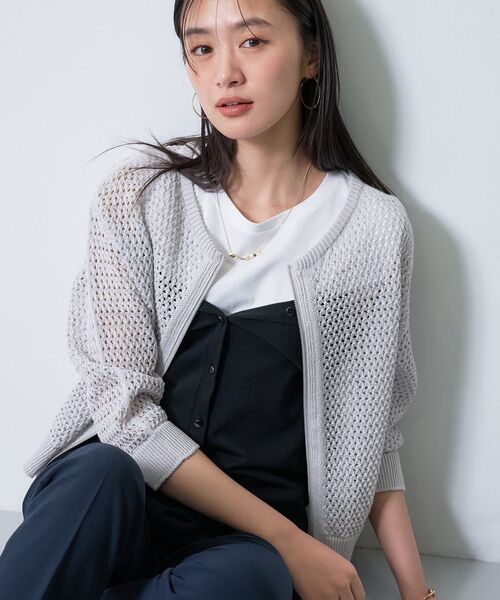 INDIVI(インディヴィ)の「【洗える/コットン】メッシュジップニットカーディガン(カーディガン/ボレロ・レディース・ダークブラウン/チャコールグレー/ライトグレー/ホワイト・38)」の3枚目の写真