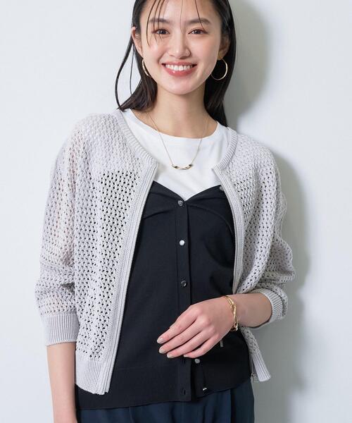 INDIVI(インディヴィ)の「【洗える/コットン】メッシュジップニットカーディガン(カーディガン/ボレロ・レディース・ダークブラウン/チャコールグレー/ライトグレー/ホワイト・38)」の10枚目の写真