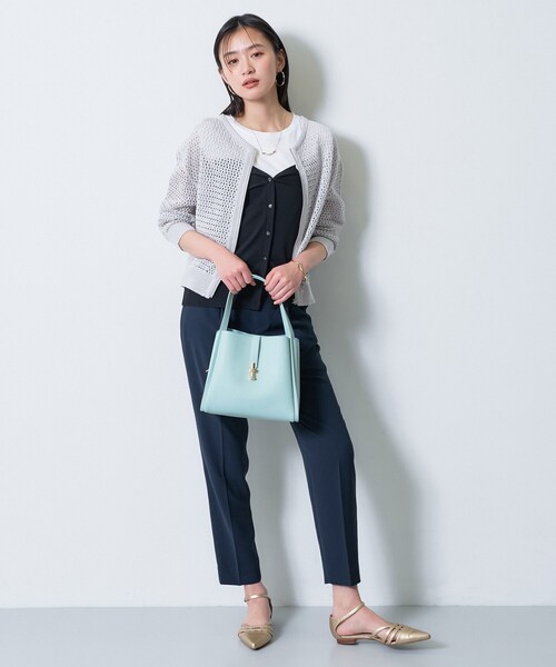 INDIVI(インディヴィ)の「【洗える/コットン】メッシュジップニットカーディガン(カーディガン/ボレロ・レディース・ダークブラウン/チャコールグレー/ライトグレー/ホワイト・38)」の12枚目の写真