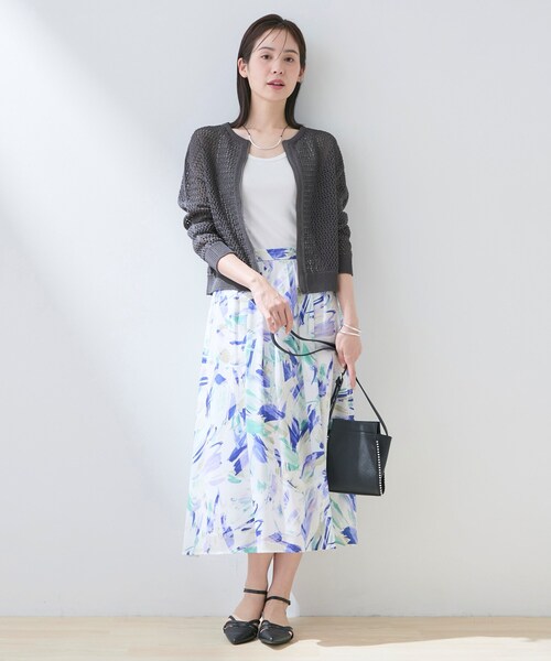 INDIVI(インディヴィ)の「【洗える/コットン】メッシュジップニットカーディガン(カーディガン/ボレロ・レディース・ダークブラウン/チャコールグレー/ライトグレー/ホワイト・38)」の16枚目の写真