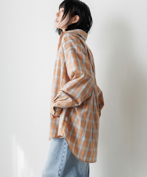 PBLIM（ページボーイリム）の「《UNISEX》オンブレシャツ（シャツ/ブラウス・レディース・オレンジ系その他/ブルー系その他/ホワイト系その他・FREE）」の20枚目の写真