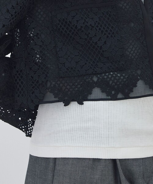 DES PRES（デ・プレ）の「【WEB先行予約】ブルームリーフレース レイヤードノーカラージャケット（ノーカラージャケット・レディース・ブラック/ホワイト・FREE）」の10枚目の写真