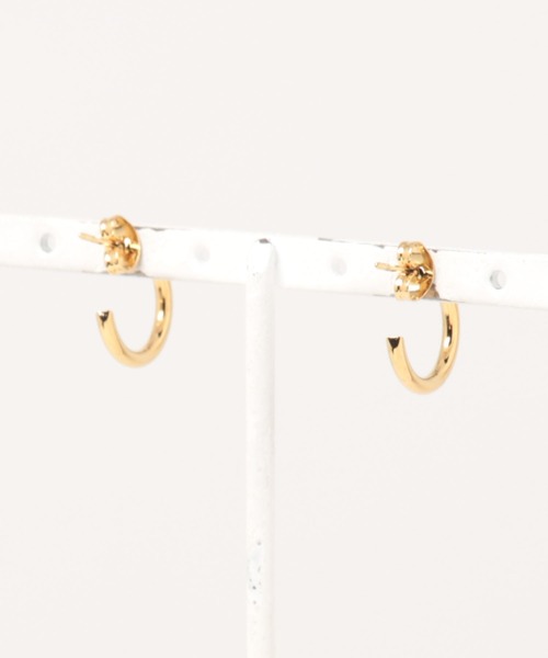 ARCHIVER(アーカイバ)の「【Stainless】 Half Hoop Pierce 15mm-ハーフ フープピアス(ピアス(両耳用)・メンズ・ゴールド/シルバー・FREE)」の5枚目の写真