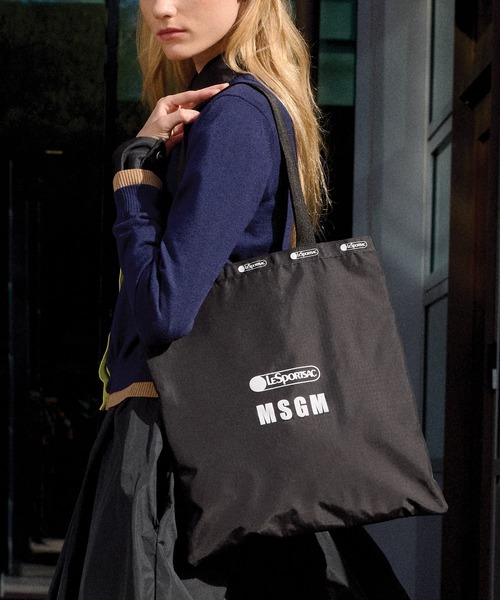 MSGM（エムエスジーエム）の「【MSGM×LeSportsac】Large Emerald Tote Black（トートバッグ・レディース・ブラック・ONE SIZE）」の6枚目の写真