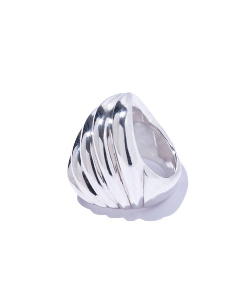 IRIS47(イリスフォーセブン)の「【IRIS 47】conchiglie ring/コンキリエ リング IRSV21(リング・レディース・シルバー・9/11/13/15 )」の4枚目の写真