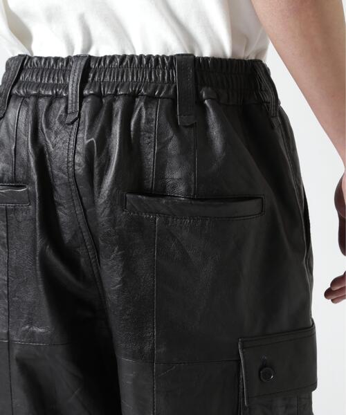 FR(13)NDS /フレンズ/REPRO-LEATHER CARGO SHORTS（その他パンツ）｜FR