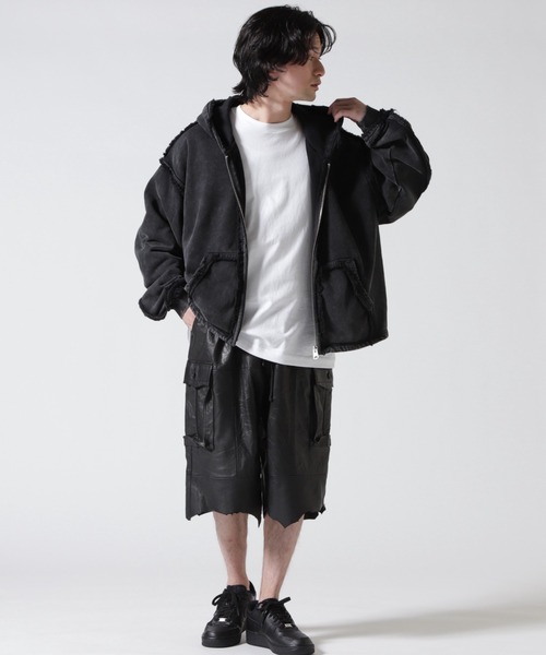 FR(13)NDS(フレンズ)の「FR(13)NDS /フレンズ/REPRO-LEATHER CARGO SHORTS(その他パンツ・メンズ・ブラック・M/L)」の9枚目の写真