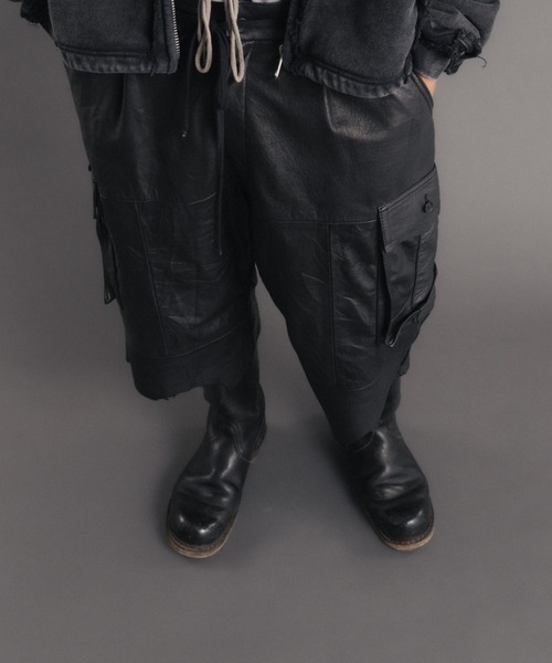 FR(13)NDS(フレンズ)の「FR(13)NDS /フレンズ/REPRO-LEATHER CARGO SHORTS(その他パンツ・メンズ・ブラック・M/L)」の17枚目の写真