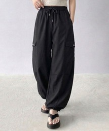 Megil（メギル）の「ワイドカーゴパンツ（カーゴパンツ）」