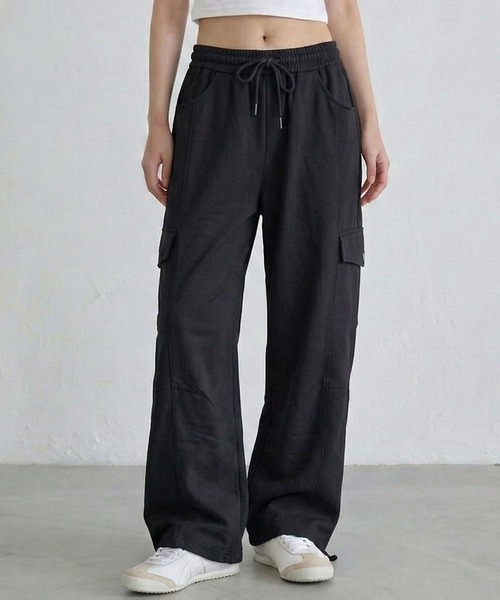Megil（メギル）の「ワイドカーゴパンツ（カーゴパンツ・レディース・チャコールグレー/ブラック/ベージュ・SMALL/MEDIUM/LARGE/X-LARGE）」の5枚目の写真