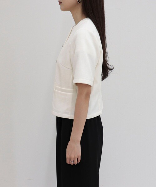 fredy emue(フレディエミュ)の「【@sora_522m企画】ノーカラーハーフスリーブジャケット(ノーカラージャケット・レディース・オフホワイト/ブラック・38)」の14枚目の写真