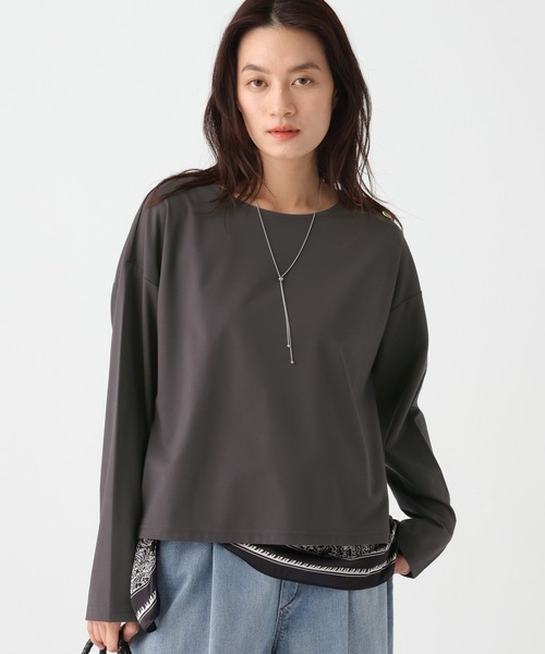Elura（エルーラ）の「ポンチ肩ボタンプルオーバー/664873（Tシャツ/カットソー・レディース・モカ/チャコールグレー・FREE）」の2枚目の写真