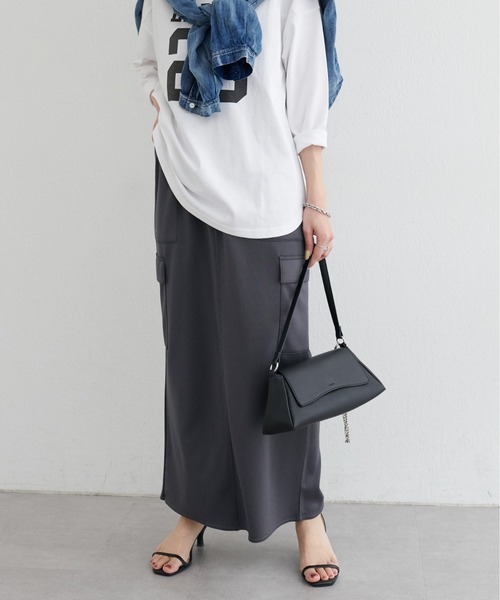 LARUTA(ラルータ)の「【LARUTA】ダンボール×布帛カーゴスカート(スカート・レディース・ブラック/チャコールグレー/アイボリー・FREE)」の1枚目の写真