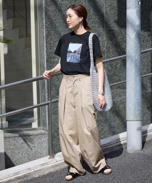 BIRKENSTOCK(ビルケンシュトック)の「BIRKENSTOCK/ビルケンシュトック Arizona Big Buckle 1021476/1031873(サンダル・レディース・アイボリー/ブラック・39/38/37/36)」の22枚目の写真