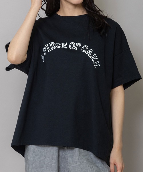 Munich(ミューニック)の「”A PIECE OF CAKE”ロゴプリントTシャツ(Tシャツ/カットソー・レディース・ホワイト/グリーン/ブラック・FREE)」の2枚目の写真