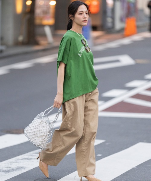 Munich(ミューニック)の「”A PIECE OF CAKE”ロゴプリントTシャツ(Tシャツ/カットソー・レディース・ホワイト/グリーン/ブラック・FREE)」の14枚目の写真