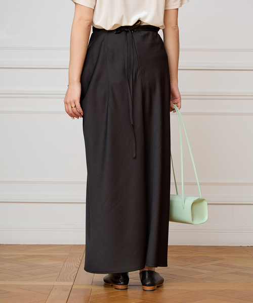 IENA LA BOUCLE（イエナラブークル）の「IENA LA BOUCLE ジョーゼットサテンスカート（スカート・レディース・ブラック・36/38）」の5枚目の写真