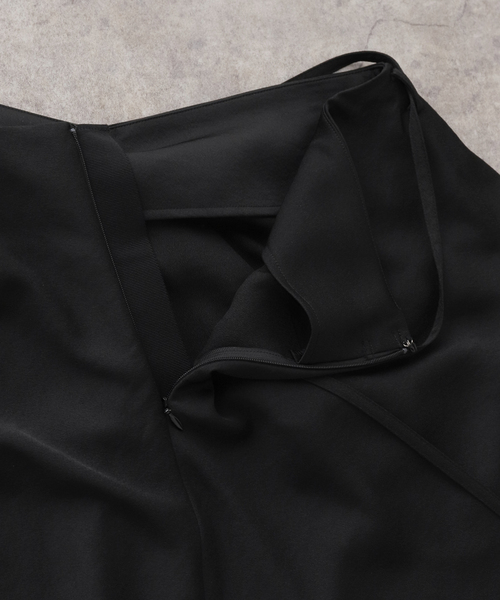 IENA LA BOUCLE（イエナラブークル）の「IENA LA BOUCLE ジョーゼットサテンスカート（スカート・レディース・ブラック・36/38）」の18枚目の写真