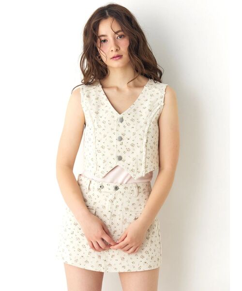 CALNAMUR（カルナムール）の「ツイルフラワーミニスカパン（スカート・レディース・ブルー/ピンク・SMALL/MEDIUM）」の6枚目の写真