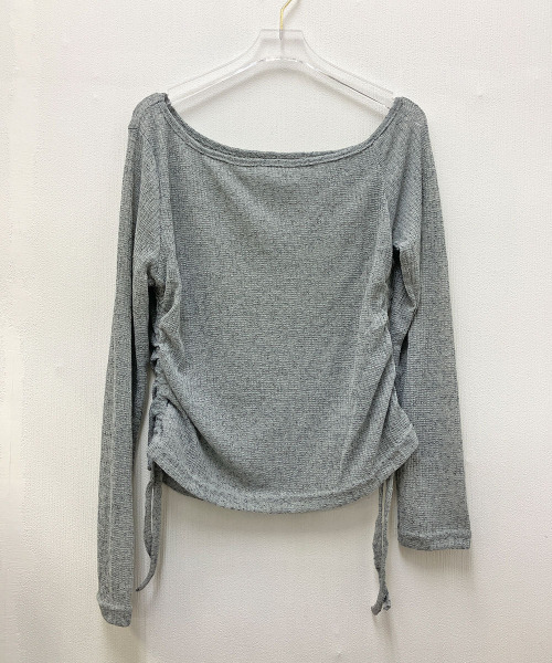 VIVID LADY（ビビッドレディー）の「ワンショルダーニット＆レースフリルキャミソール アンサンブル（アンサンブル・レディース・クリーム/グレー・FREE）」の22枚目の写真