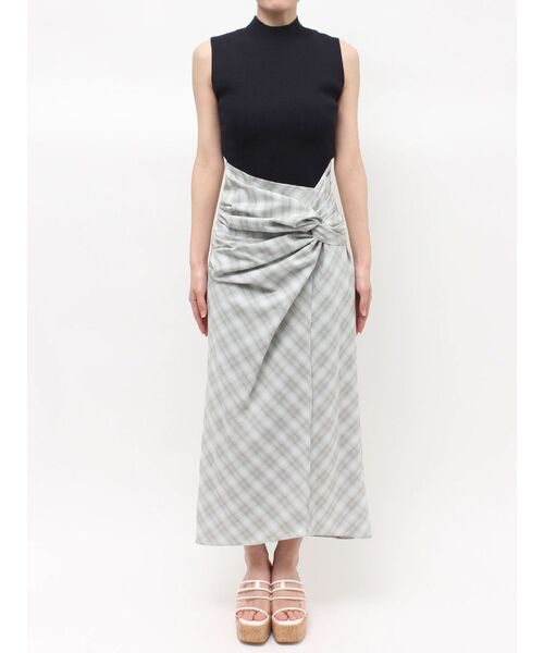 MERCURYDUO(マーキュリーデュオ)の「ツイストアシメナロースカート(スカート・レディース・ブラック/ミント/ベージュ・SMALL/MEDIUM)」の16枚目の写真