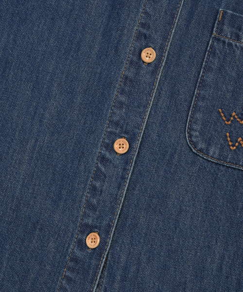Wacky WiLLy（ワッキーウィリー）の「[26SS] ウィメンズイージーデニム半袖シャツブルー（シャツ/ブラウス・レディース・その他・MEDIUM/SMALL）」の6枚目の写真
