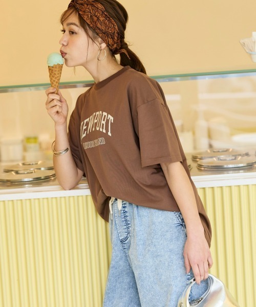SMILE LAND（スマイルランド）の「＜大きいサイズ＞ 綿100％ゆるシルエットプリントＴシャツ（接触冷感・UVカット）（Tシャツ/カットソー・レディース・グリーン系/モカ/ブラック系2/ネイビー系2/ネイビー系/ネイビー系3/ベージュ系/チャコール/ブラック系/ピンク系・5L/4L/3L/LL/L）」の22枚目の写真