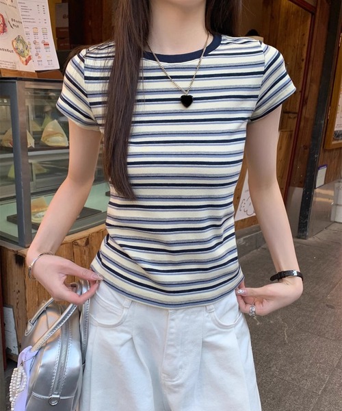shyam inspiration（シャムインスピレーション）の「マルチボーダーコンパクトTシャツ/半袖（Tシャツ/カットソー・レディース・レッド/ブルー・M/S）」の20枚目の写真